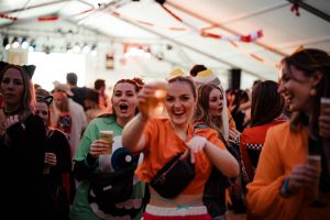 Gross 01.03.2025 grammokarneval 106 dreamcode - visuelles marketing