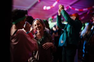 Gross 01.03.2025 grammokarneval 203 dreamcode - visuelles marketing