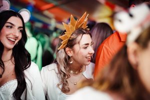 Gross 01.03.2025 grammokarneval 222 dreamcode - visuelles marketing