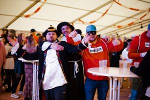 Gross 01.03.2025 grammokarneval 8 dreamcode - visuelles marketing