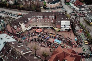 Gross 01.03.2025 sa gramokarneval drohne 2 dreamcode - visuelles marketing